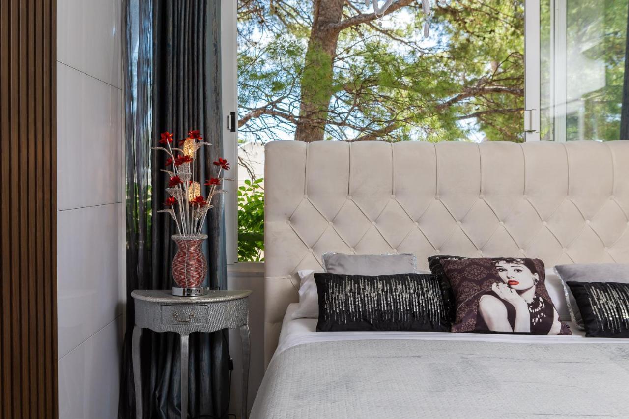 Beachfront Apartment Romilda Makarska Kültér fotó
