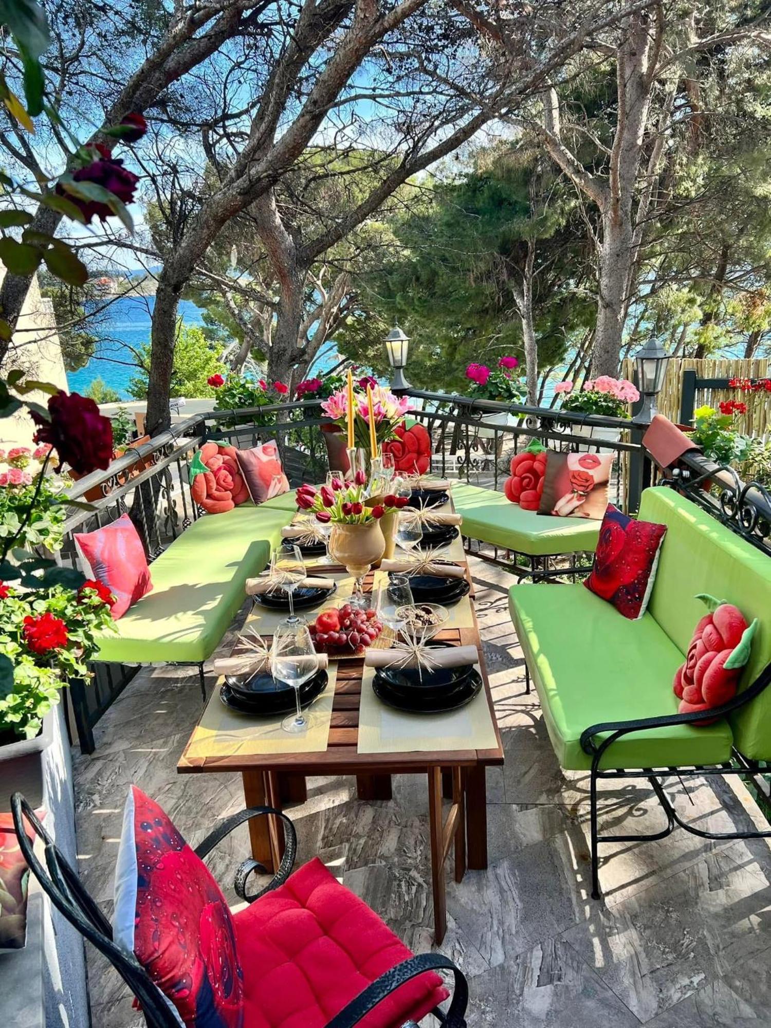 Beachfront Apartment Romilda Makarska Kültér fotó