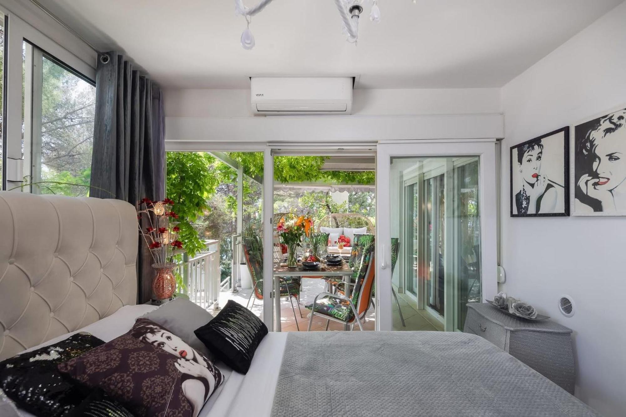 Beachfront Apartment Romilda Makarska Kültér fotó